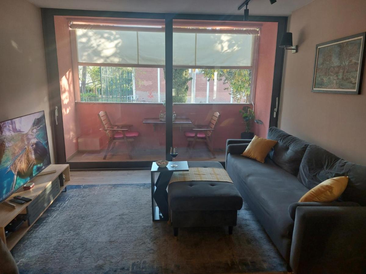 Anago Apartments زادار المظهر الخارجي الصورة