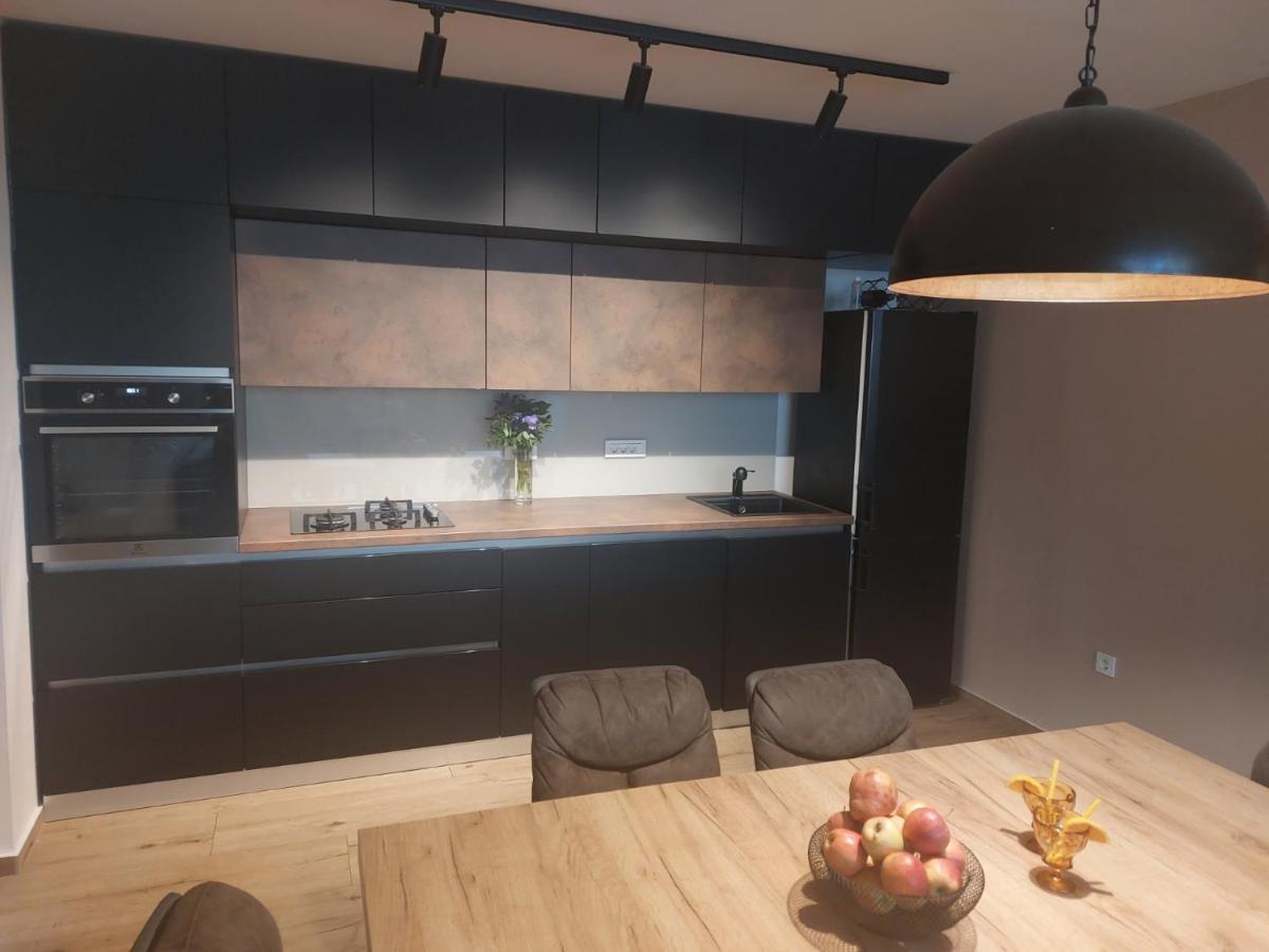 Anago Apartments زادار المظهر الخارجي الصورة